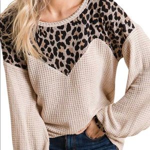 Popcorn Waffle Top With Leopard